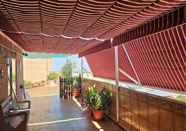 Pergola y toldos laterales Guadalajara